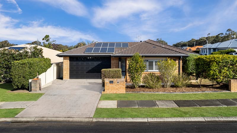 27 Watanga Crescent, Wyee Point NSW 2259