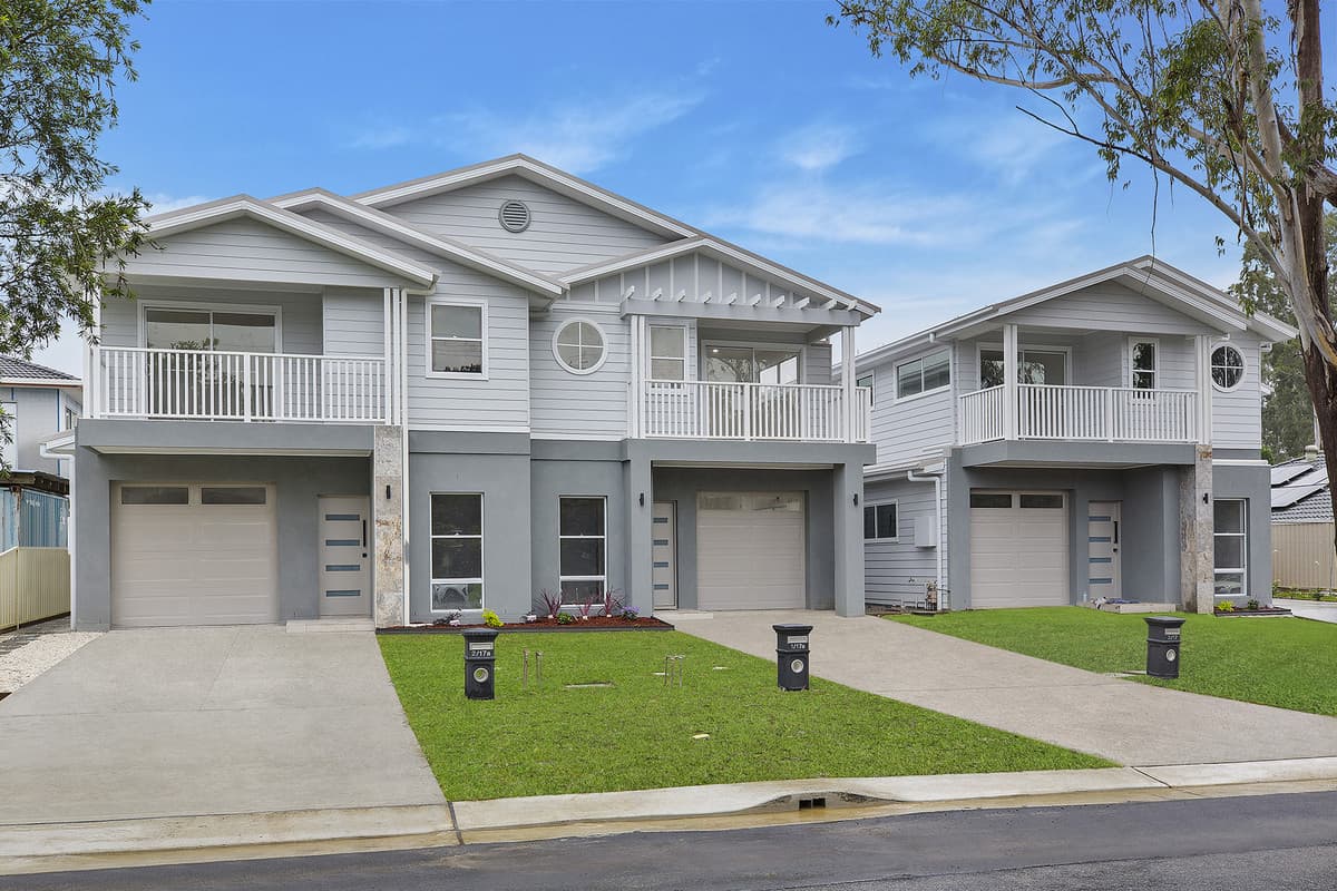 2 & 2a/17a Babers Road, Cooranbong NSW 2265 — photo 1 of 21