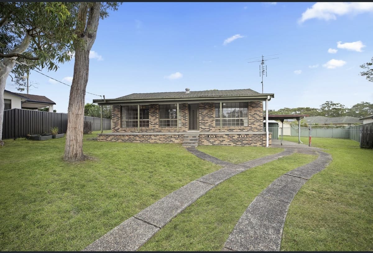 7 Cox Close, Buff Point NSW 2262 — photo 1 of 6