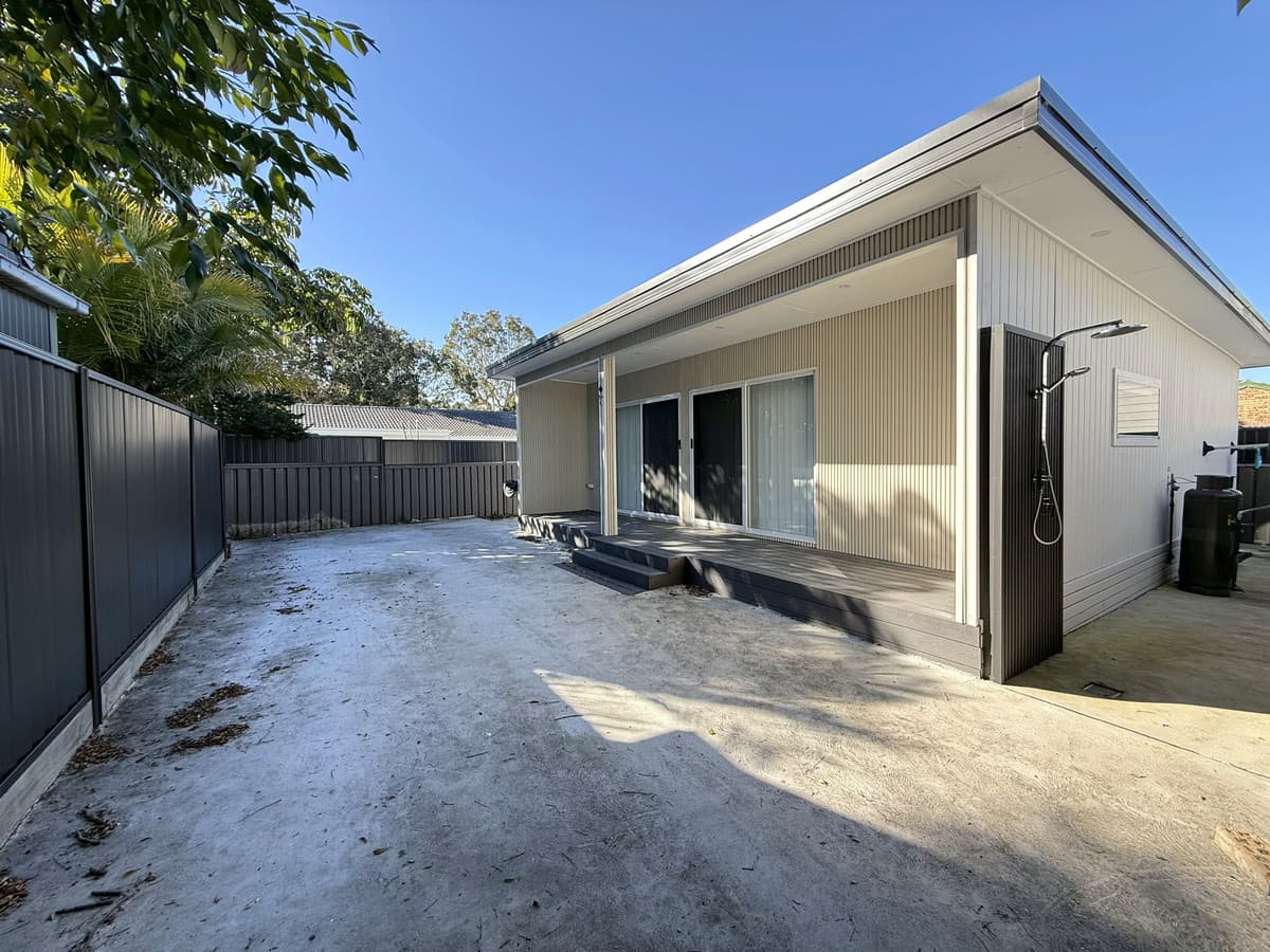 a/21 Acacia Avenue, Lake Munmorah NSW 2259 — photo 1 of 8